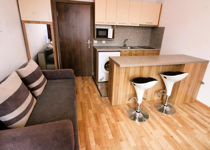 Magnolia 3 - Menada Слънчев бряг